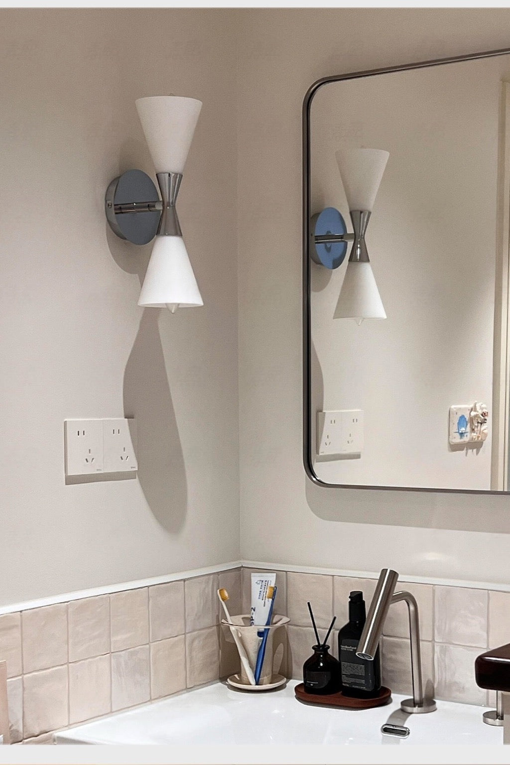 
Double-Ended Frosted Glass Wall Sconce